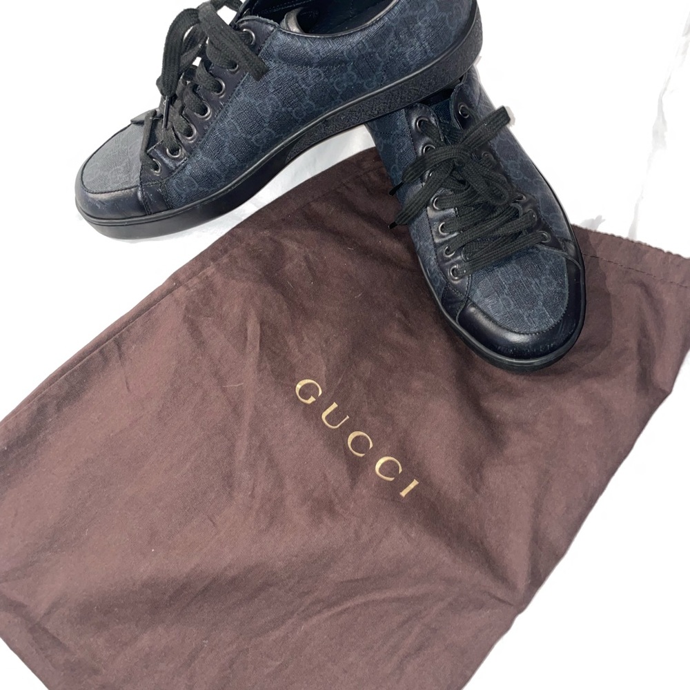 Gucci Men's 325370 Black / Grey Coated Canvas Gg Low Top Sneakers - Picture 2 of 9